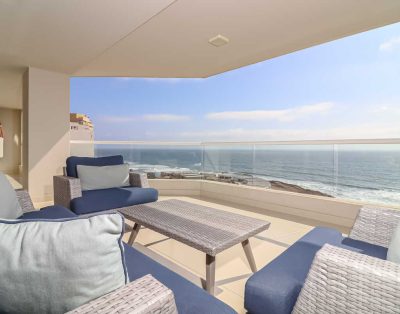 Luxury beachfront 2-bedroom condo, 7th floor
