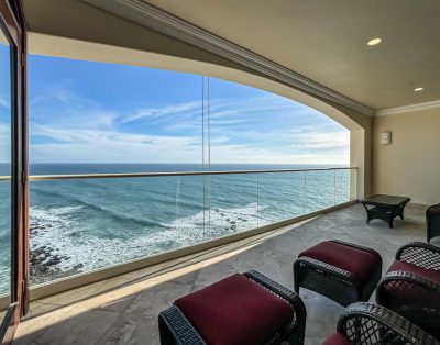 Elegant Oceanfront Gem, 2 Bedroom, 11th floor